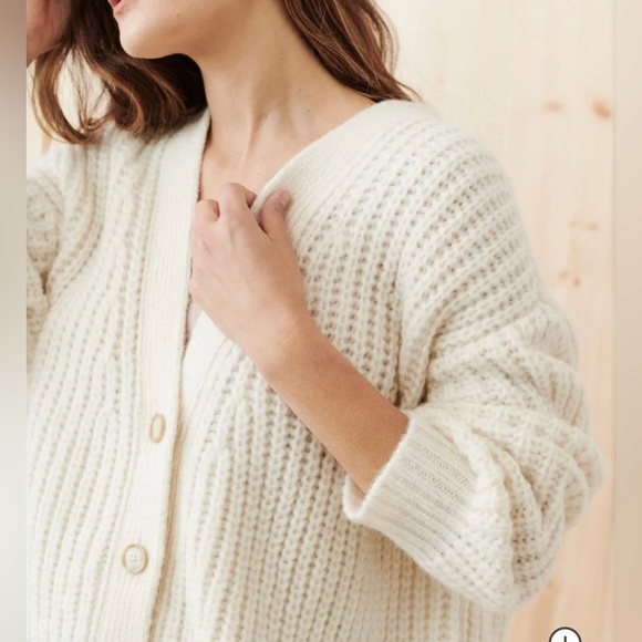 JENNI KAYNE Oversized Alpaca Cocoon Cardigan in Ivory/White/Cream - Picture 3 of 10